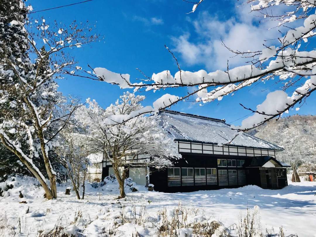 シェアベース昭和村