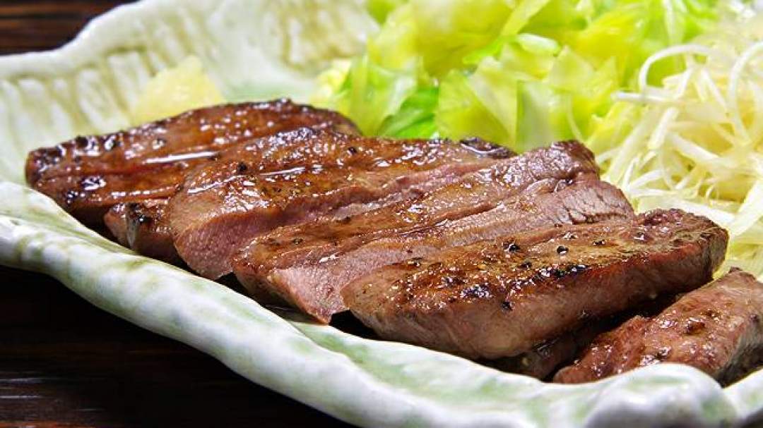 長時間煮込んだ特製牛タンシチューのお取り寄せ販売 通販 ぶつぎりたんちゃん鍛冶屋町店 香川県高松 市シェアベースマッチング 地域の体験とイベント予約 商品の直売サイト
