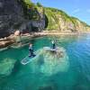 【手ぶらSUP】写真付き！北海道初上陸クリアSUP！国定公園積丹ブルーで輝く青の洞窟を、 満喫！ タオル、温水シャワー着替えルーム、ドライヤー等アメニティー各種無料！初心者、カップルにも、オススメ♪