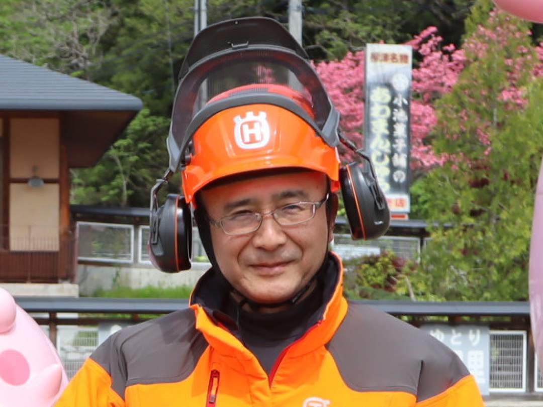 高鷲　淳一