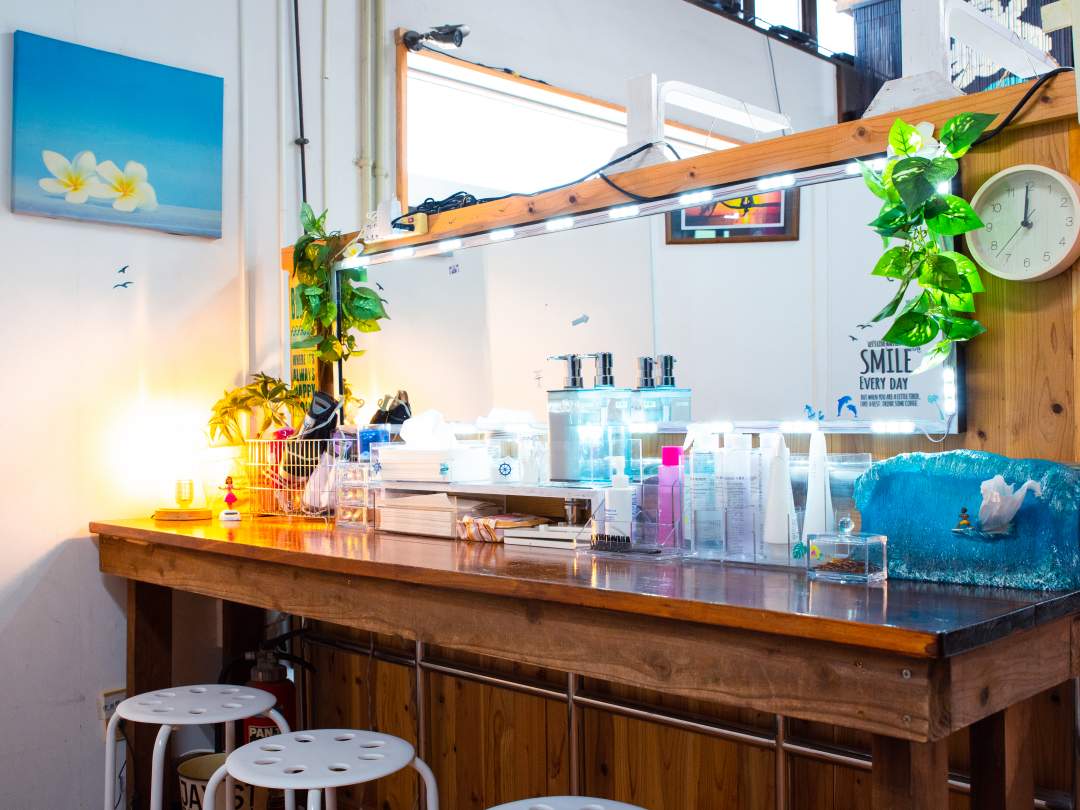 ツアー中にガイドが撮影したお写真は、当日中にLINEやエアドロップなどでお送りいたします。冒険の思い出を、ぜひSNSでシェアしてくださいね！冒険島をご利用頂きまして、誠にありがとうございました。 お疲れ様でした。