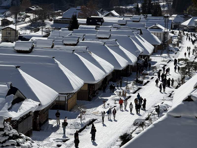 写真：【福島・大内宿】ガイドと歩く雪の大内宿プライベートガイドツアー！