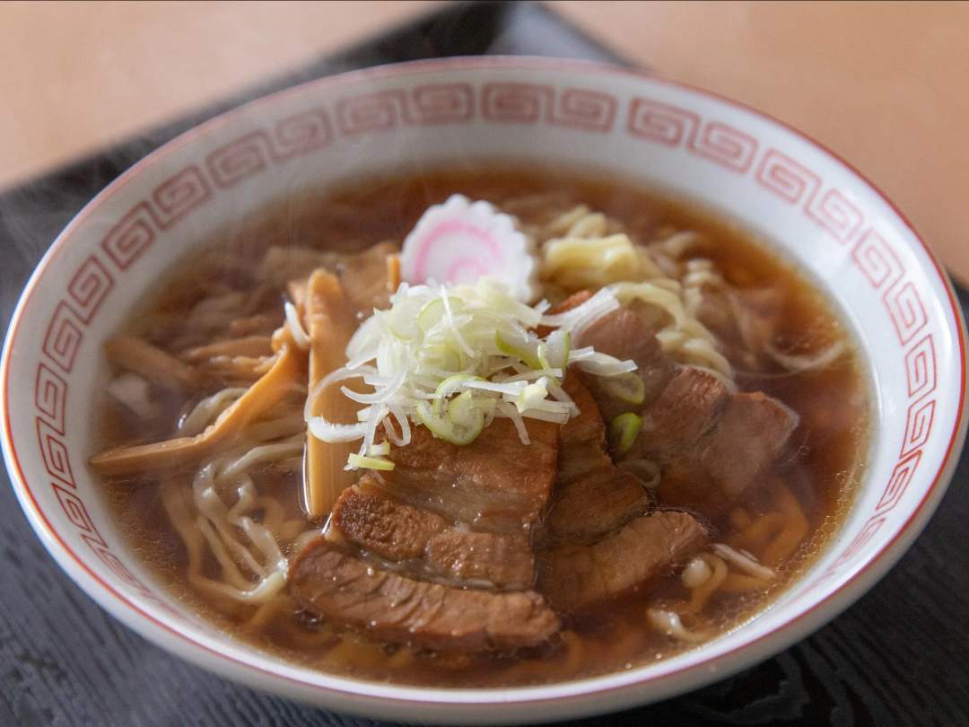 喜多方ラーメン（ソースかつ丼などお好きなものをリクエスト下さい）