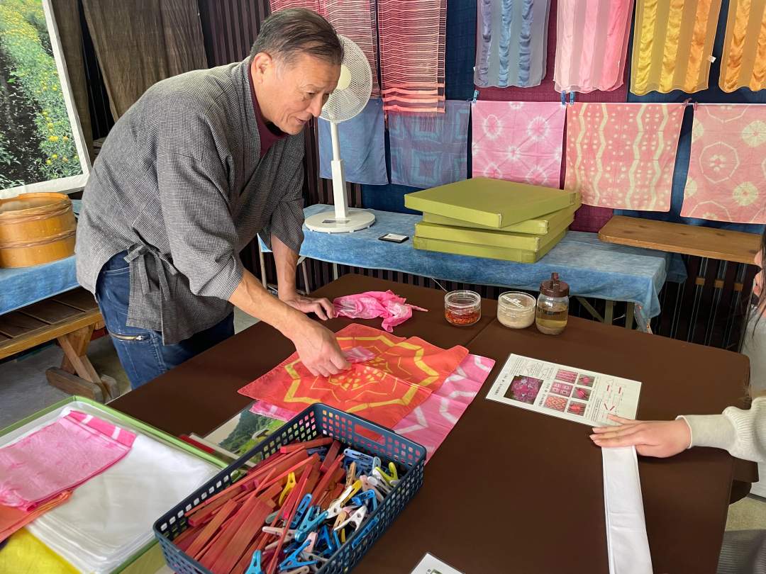 お好きなコースを選んで体験できます

17:30　ホテルなどお客様の指定の場所に送迎