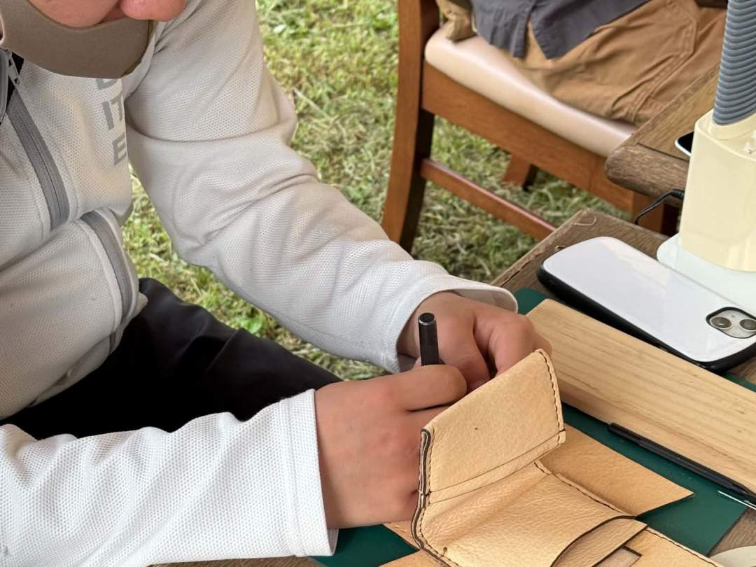 【福島県・南会津町】鹿の端革で作るハンドメイドの手帳・ブックカバー作り体験（鹿肉のランチ付き）