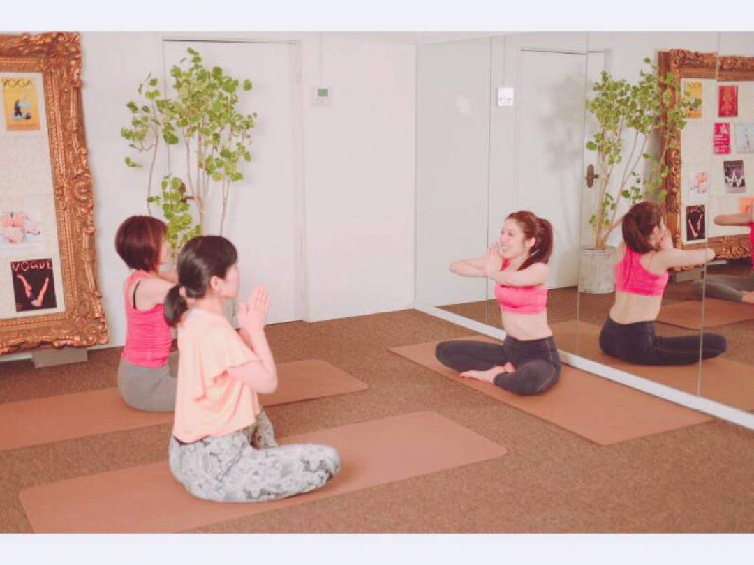 【ひろしまスッキリYOGA】肩こり・腰痛によいピラティス・ヨガ単発体験！