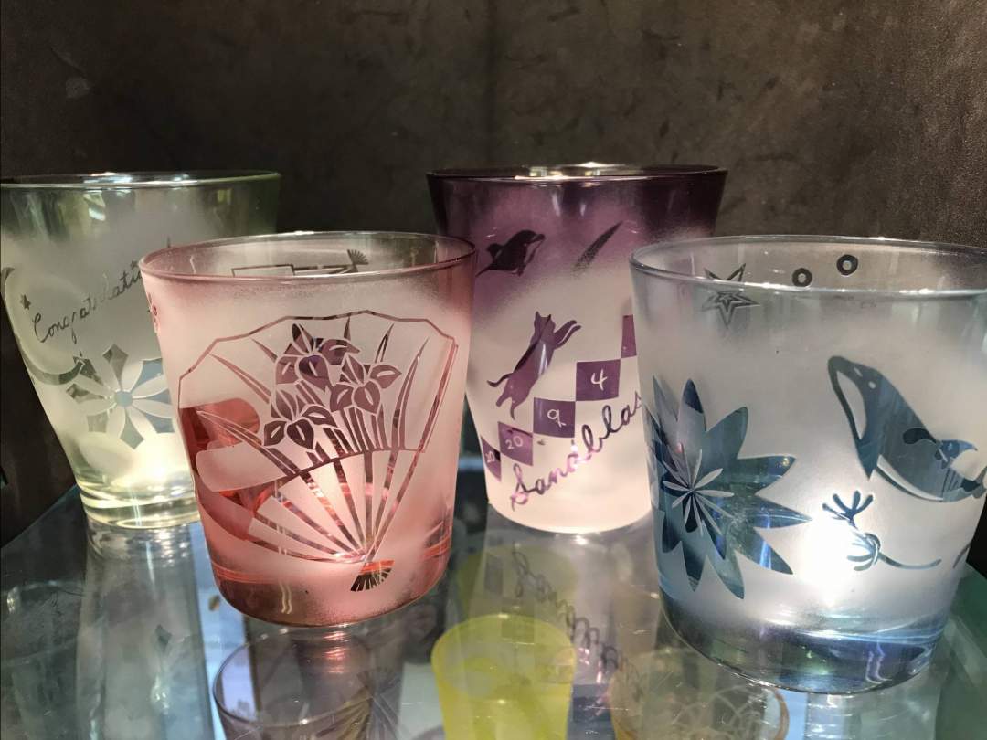 人気のオールドグラスの作品例