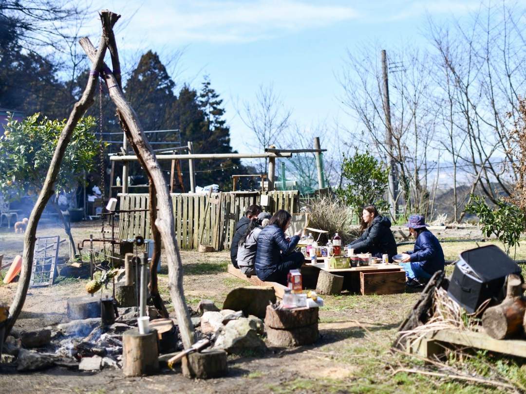 【福岡・糸島】手ぶらでモクモク焚火料理を楽しもう!!