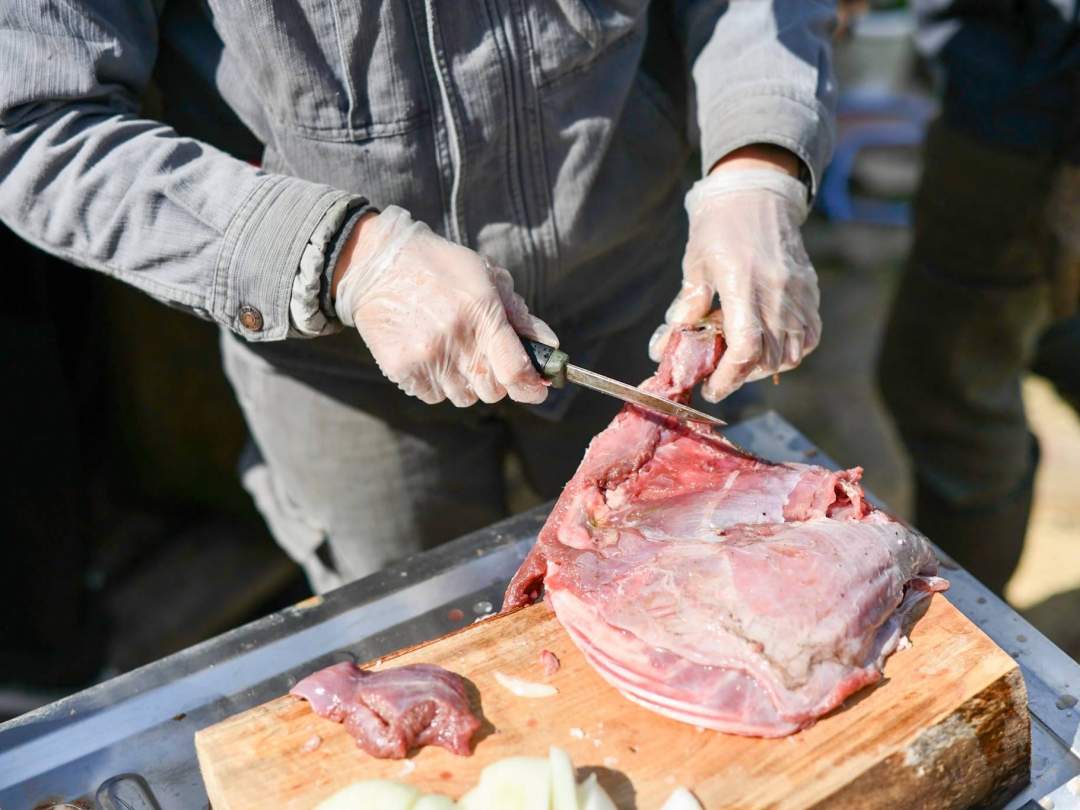 【福岡・糸島】手ぶらでモクモク焚火料理を楽しもう!!