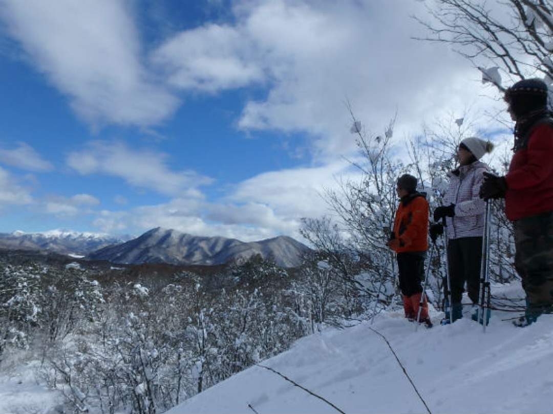 【裏磐梯 スノーシュー体験】ダッチオーブンランチ付 雪満喫1日コース！