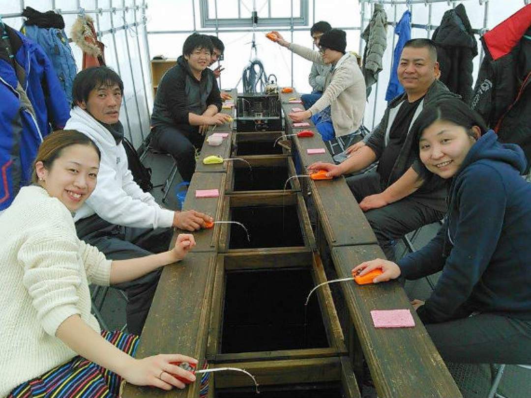 【裏磐梯 ワカサギ釣り】桧原湖でお土産付きのワカサギ釣り体験！