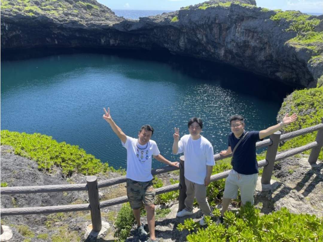【沖縄・宮古島】目指せ１７end★ガイドEV撮影付きEVトライク（電動3輪バイク）でツーリングプラン
