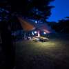 夜のキャンプ風景