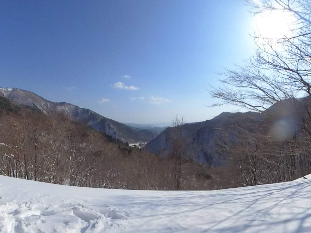 奥会津の絶景を望む尻吹（しりふき）峠でスノーシューツアー！