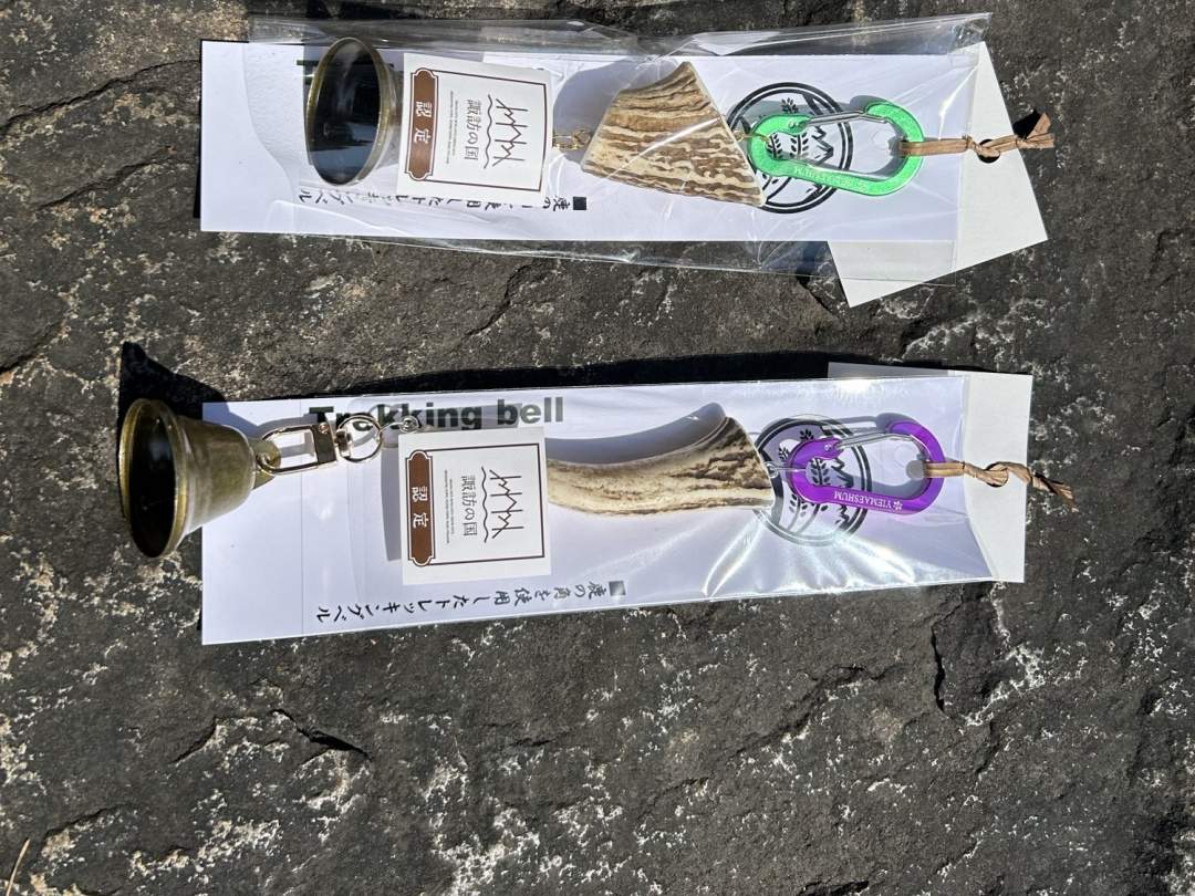 先端とボディは選択できませんが、カラビナ色は青系と赤系の系統色選択可能です。
色指定がない場合は弊社にて選択させていただきます。
写真は２個ですが、販売は１個になります。